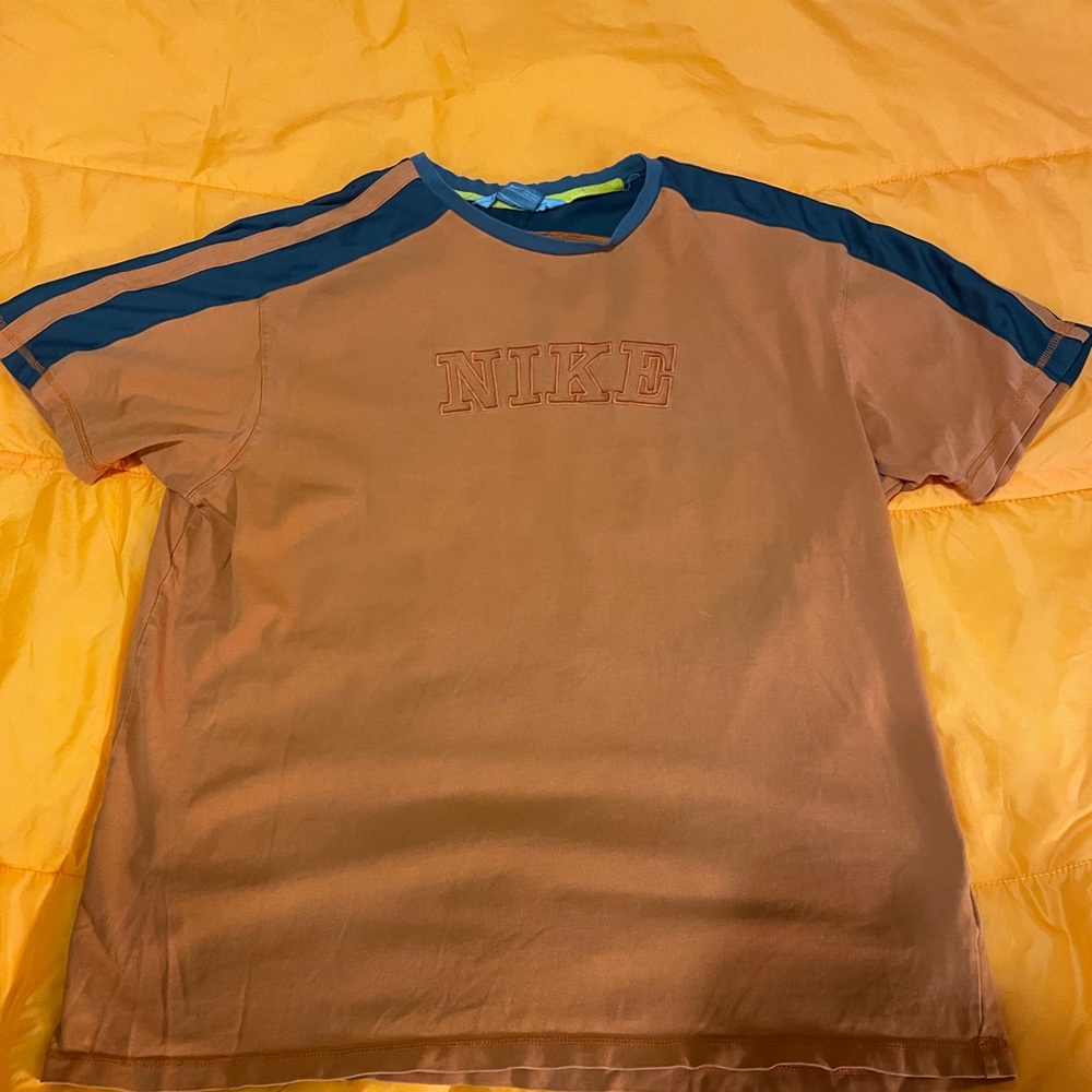 Nike Orange and Brown Short Sleeve Tee